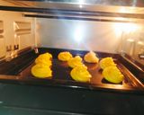 Foto langkah ke 5 dari resep Soes Original Isi Vla Susu.