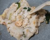 Foto langkah ke 2 dari resep Bubur Goreng Udang.