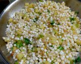 A picture of step 3 of Sabudana Khichdi.