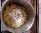 A picture of step 2 of Onion Soup.