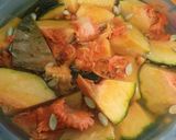Foto langkah ke 1 dari resep Kolak Labu Kuning.