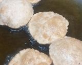 A picture of step 4 of Chatpate Panipuri.