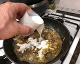 Foto del paso 4 de la receta: Entrecot de ternera a la plancha en salsa de setas