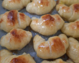 Foto del paso 6 de la receta: Medialunas sin manteca ni hojaldre!