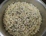A picture of step 1 of Dahi bade.
