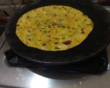 A picture of step 10 of Methi Thepla.