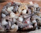 Foto langkah ke 3 dari resep Dimsum Udang Bungkus Cabai Merah.