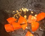 醬燒鹹肉黃瓜番茄的食譜步驟1照片