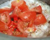 A picture of step 2 of Lauki ki bhujia.