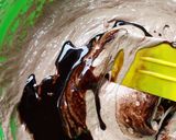 Foto langkah ke 5 dari resep Cake potong coklat.