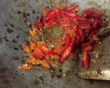 Foto langkah ke 2 dari resep Tumis Bunga Pepaya Daun Mengkudu dan 'tips'.