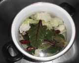 Foto del paso 3 de la receta: Ensalada de Lechuga y Hojas tiernas de Remolacha