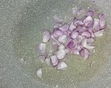 Foto langkah ke 1 dari resep Terong Udang Masak Kecap.