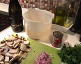 A picture of step 1 of Jaeger Sauce (Hunter's Sauce).