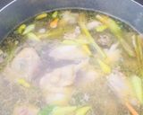 Hình bước làm 2 của món Lẩu gà lá é