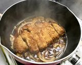 A picture of step 5 of Delicious Restaurant-Style Katsu Donburi.