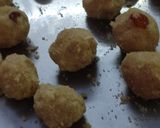 A picture of step 3 of Rava ladoo in south indian style.
