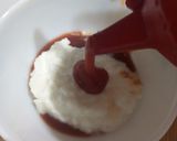 A picture of step 3 of Yogurt chilli dip.