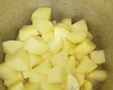 A picture of step 1 of Aloo masala chaat.