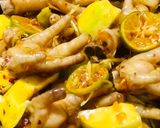 Hình bước làm 3 của món Chân gà sốt thái