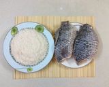 Hình bước làm 1 của món Cá rô phi hấp muối