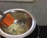 A picture of step 2 of Mango mousse.