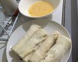 Foto langkah ke 2 dari resep Risolles roti tawar anak kosan.