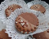 صورة لخطوة 13 من وصفة حلوى جافة بالكاكاو وكريمة الميرانغ meringue