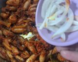 Foto langkah ke 5 dari resep Balado Cumi Asin.