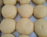Foto langkah ke 4 dari resep Roti sobek.