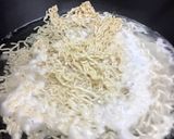 Foto langkah ke 1 dari resep Mie Goreng Telur.