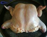 Foto del paso 2 de la receta: Pollo relleno con arroz primavera!
