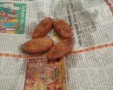 A picture of step 3 of Left over Khichdi and crispy Tasty nuggets.