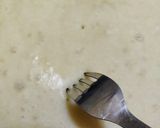 A picture of step 4 of Rabdi malai cake.