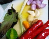 Foto langkah ke 2 dari resep Ayam Kemangi.
