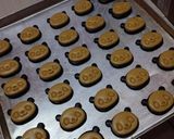 Foto langkah ke 5 dari resep Kue kering panda 2 rasa.