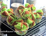 Foto langkah ke 7 dari resep Bolu Kukus Pandan Cokelat Mekar Semua - Asian Steamed Cake.