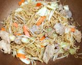 รูปขั้นตอนการทำที่ 4 ของ Yakisoba ยากิโซบะ