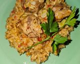 Foto del paso 7 de la receta: Arroz con costillas adobadas con chimichurri, habitas, papada y tocineta