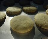 Foto del paso 5 de la receta: Cookies de maicena y naranja