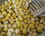 रोस्टेड मखाने(roasted makhana recipe in hindi) रेसिपी चरण 3 फोटो