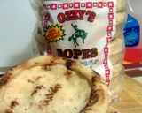 A picture of step 1 of sopes con mole.