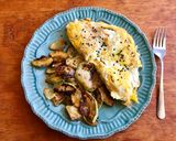 Foto del paso 2 de la receta: Huevos y zapallo italiano al desayuno