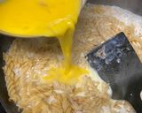 A picture of step 4 of Spinach chicken carbonara.