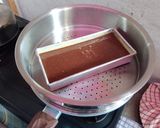 Foto langkah ke 8 dari resep Brownies Kukus Chocolatos.