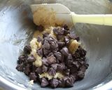 A picture of step 4 of Easy Chocolate Chip Cookies.