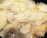 Foto del paso 4 de la receta: Patatas con ajo y laurel