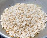 A picture of step 2 of Masala Pori.