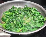 彩椒肉末拌麵&菠菜的食譜步驟2照片