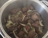 Foto del paso 2 de la receta: Hígado encebollado con patatas